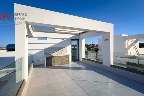 3 bedrooms Villa in Paralimni, Ammochostos,  No. 40052 10