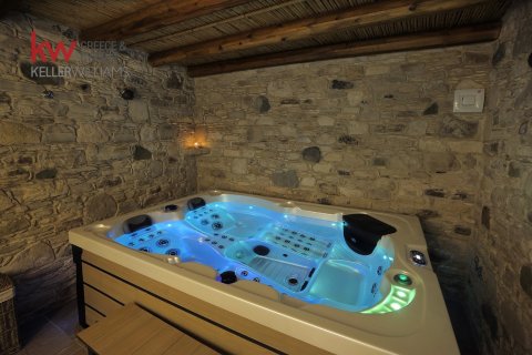 5 bedrooms Villa in Agios Theodoros, Larnaka,  No. 40057 3