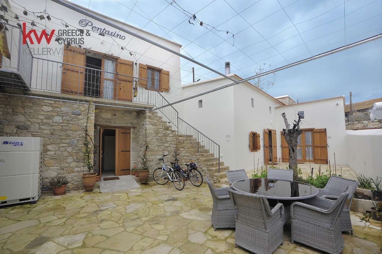 5 dormitorios Villa en Agios Theodoros, Larnaka, Chipre No. 40057