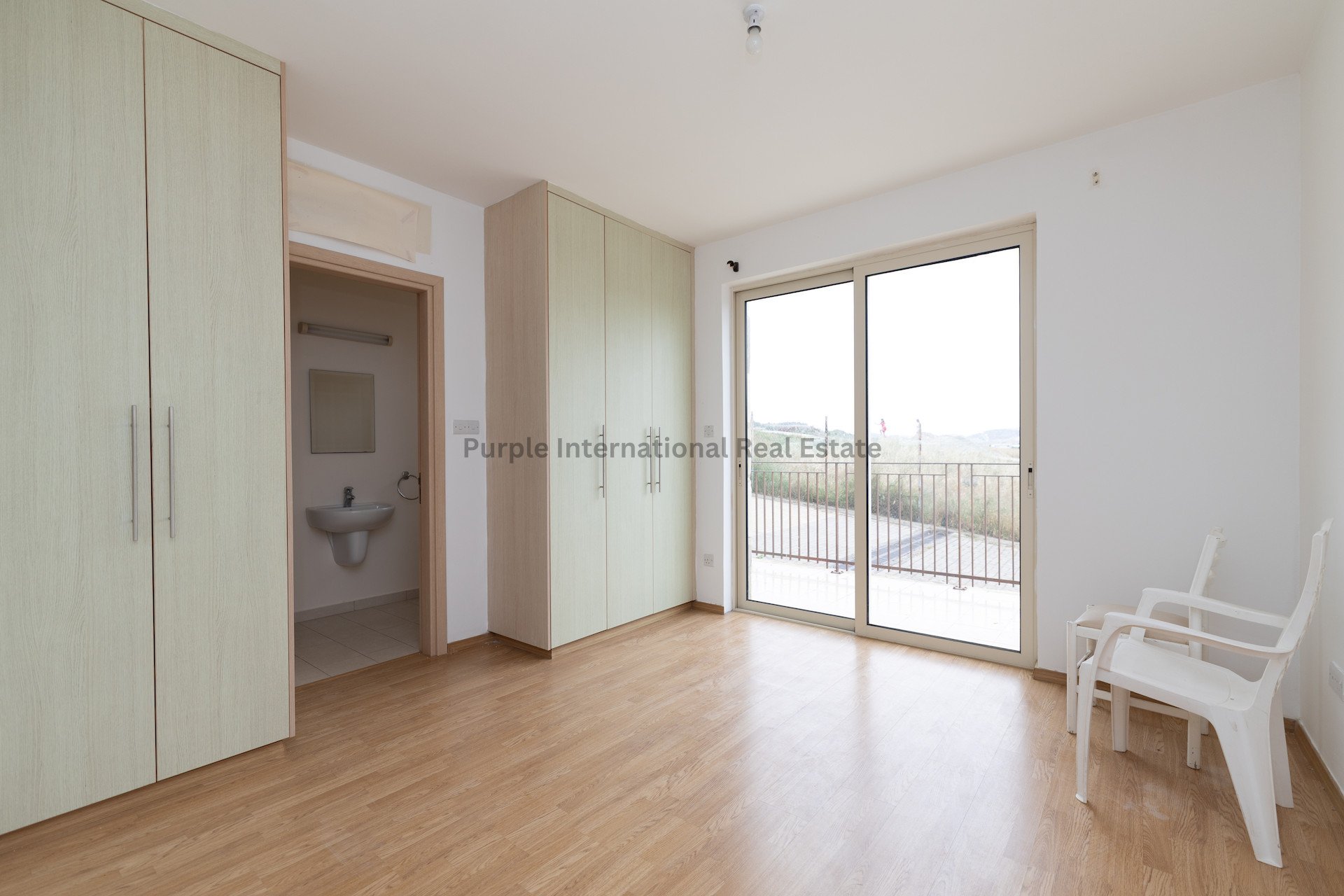 3 dormitorios Apartamento en Oroklini, Larnaka, Chipre No. 51929
