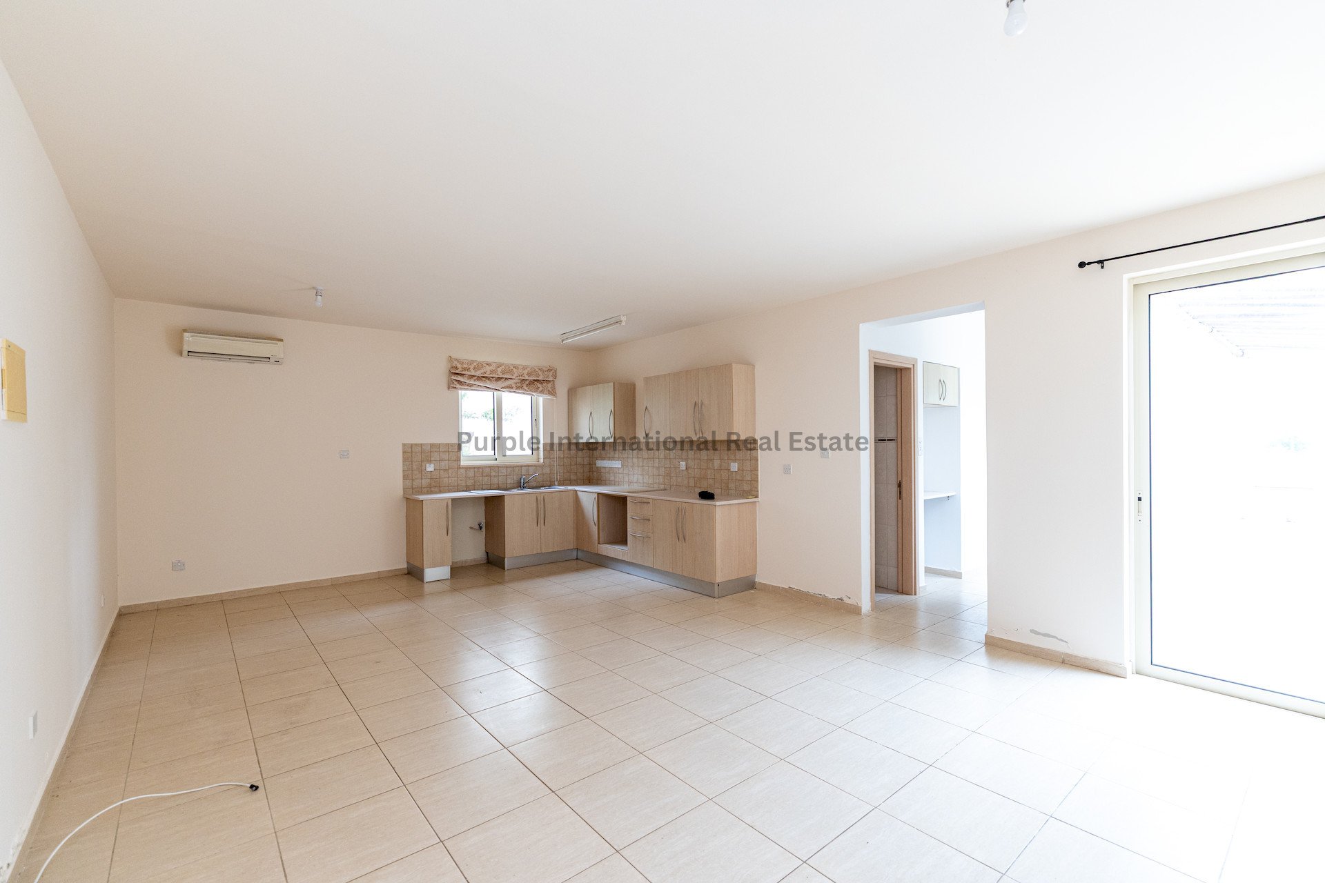 3 dormitorios Apartamento en Oroklini, Larnaka, Chipre No. 51929