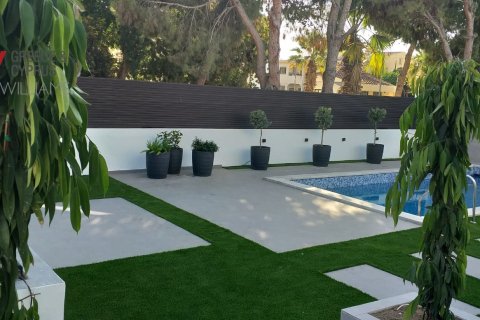 3 chambres Maison de Ville à Pervolia, Larnaka,  No. 51267 15