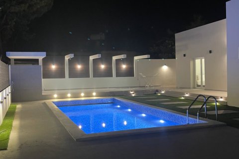 3 chambres Maison de Ville à Pervolia, Larnaka,  No. 51267 23