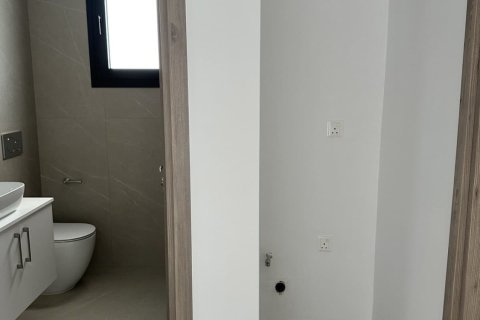 2 bedrooms Apartment in Larnaka,  No. 51265 6