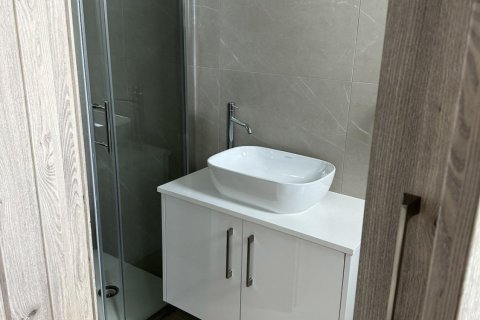 2 bedrooms Apartment in Larnaka,  No. 51265 9