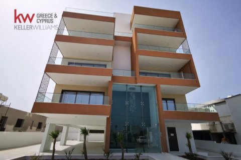 2 bedrooms Apartment in Larnaca, Larnaka,  No. 49911 18