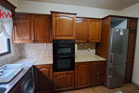 3 bedrooms Apartment in Larnaca, Larnaka,  No. 49913 5