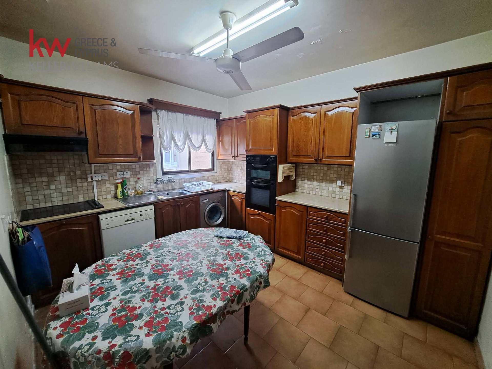 3 bedrooms Apartment in Larnaca, Larnaka, Cyprus No. 49913