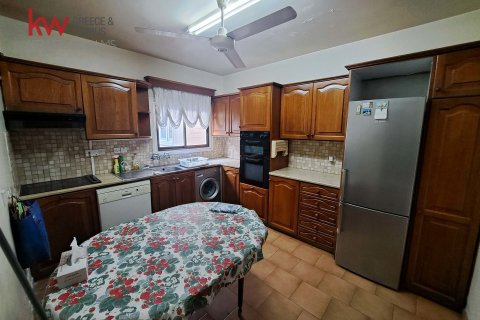 3 bedrooms Apartment in Larnaca, Larnaka,  No. 49913 7