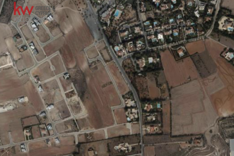 743m2 Land in Agios Georgios, Nicosia, No. 49907