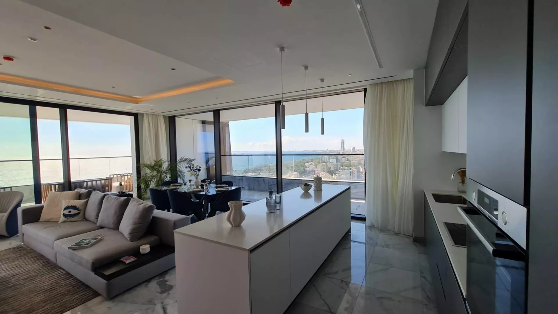 1 bedroom Apartment in Limassol, Cyprus No. 27589