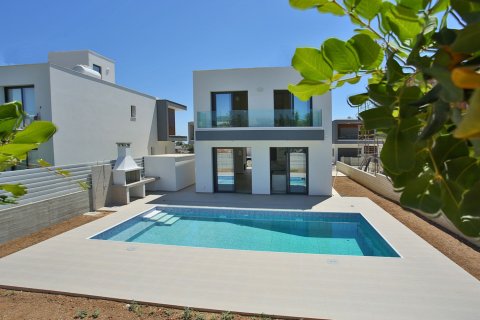 3 bedrooms Villa in Mesogi, Paphos,  No. 44244