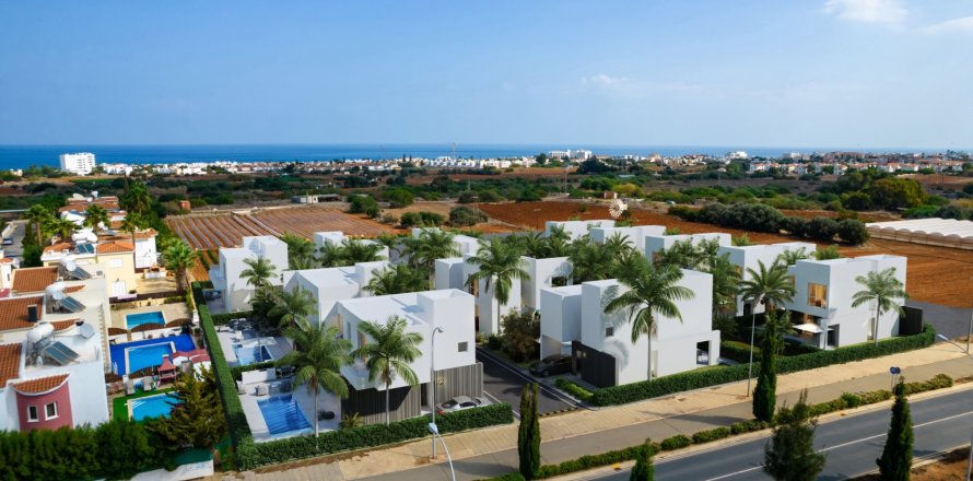 3 bedrooms Villa in Paralimni, Ammochostos,  No. 47563