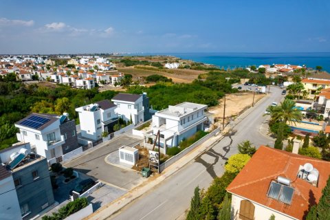 4 bedrooms Villa in Protaras, Ammochostos,  No. 47565 12