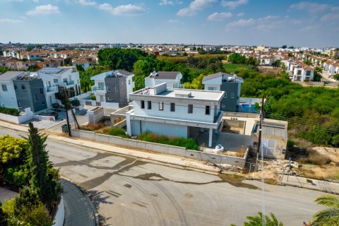 4 bedrooms Villa in Protaras, Ammochostos,  No. 47565 18