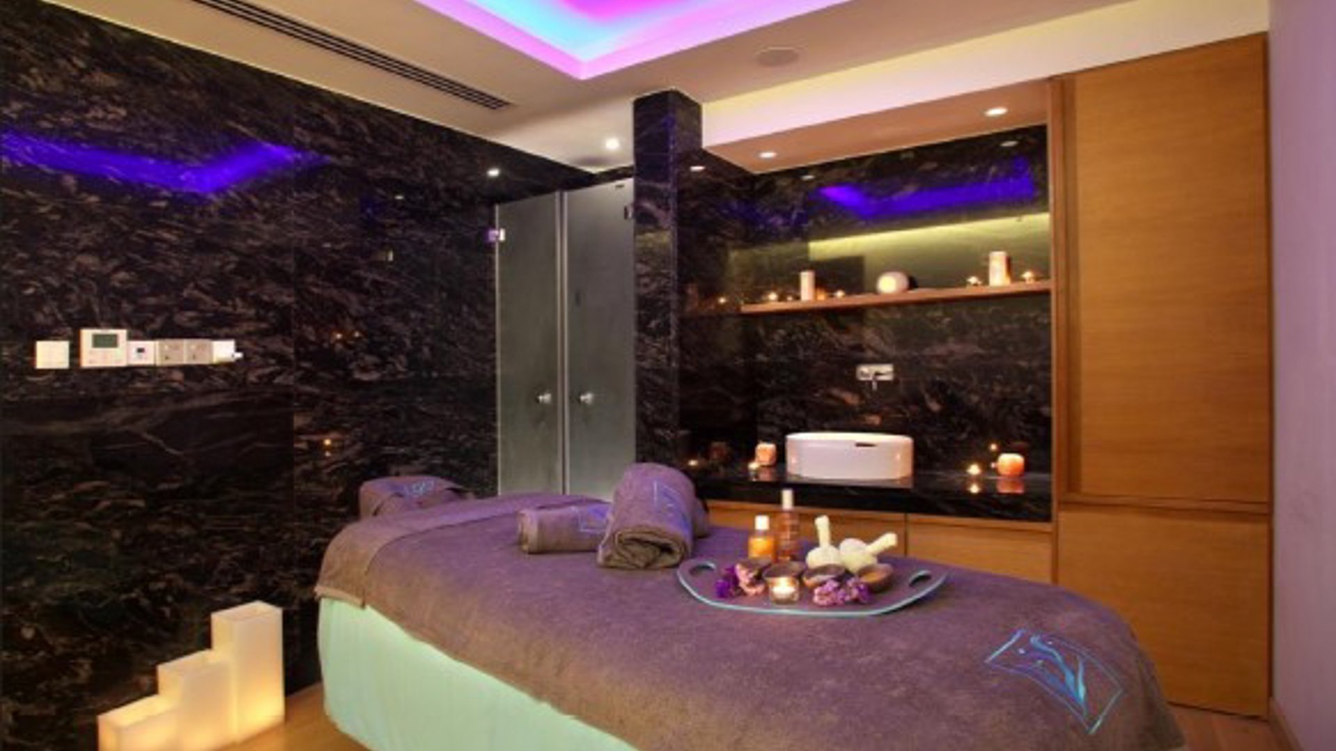 2 bedrooms Apartment in Neapolis, Limassol, Cyprus No. 27000