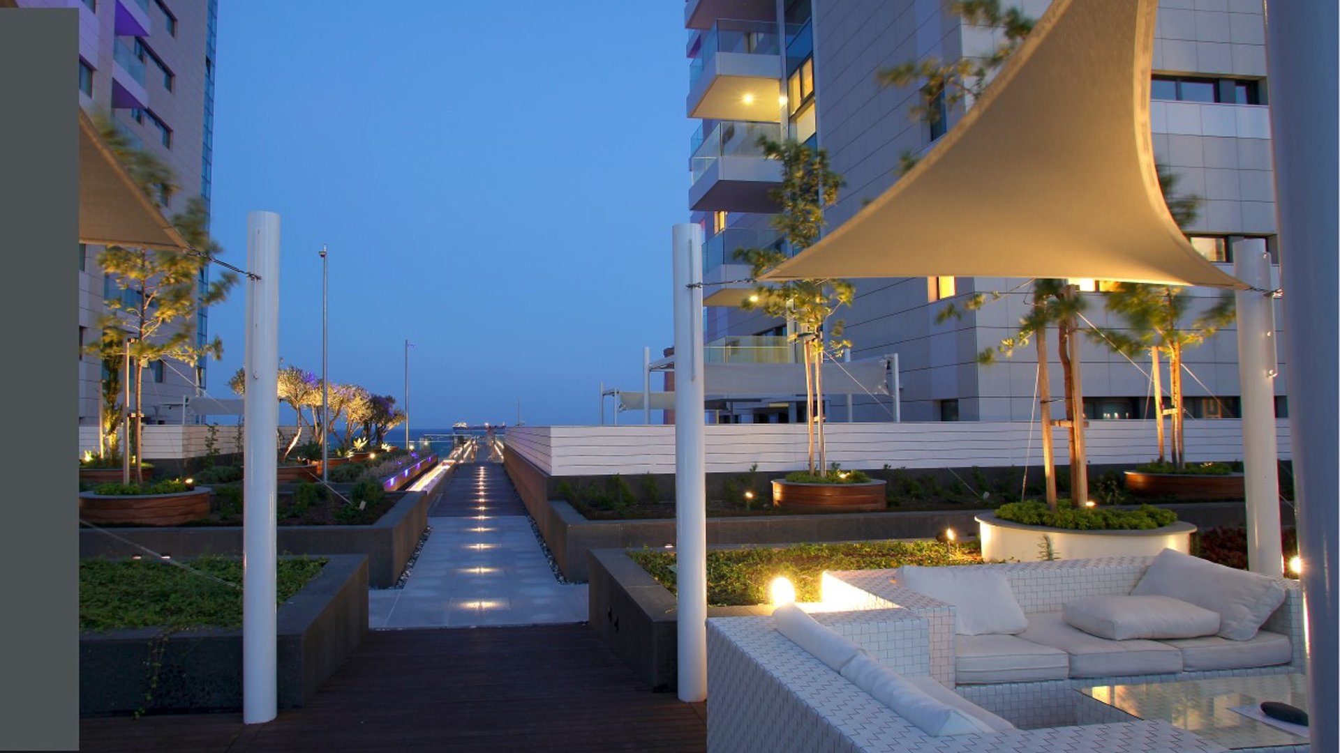 2 bedrooms Apartment in Neapolis, Limassol, Cyprus No. 27000