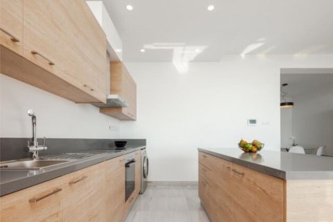 4 rooms Apartment in Paphos,  No. 39008 13