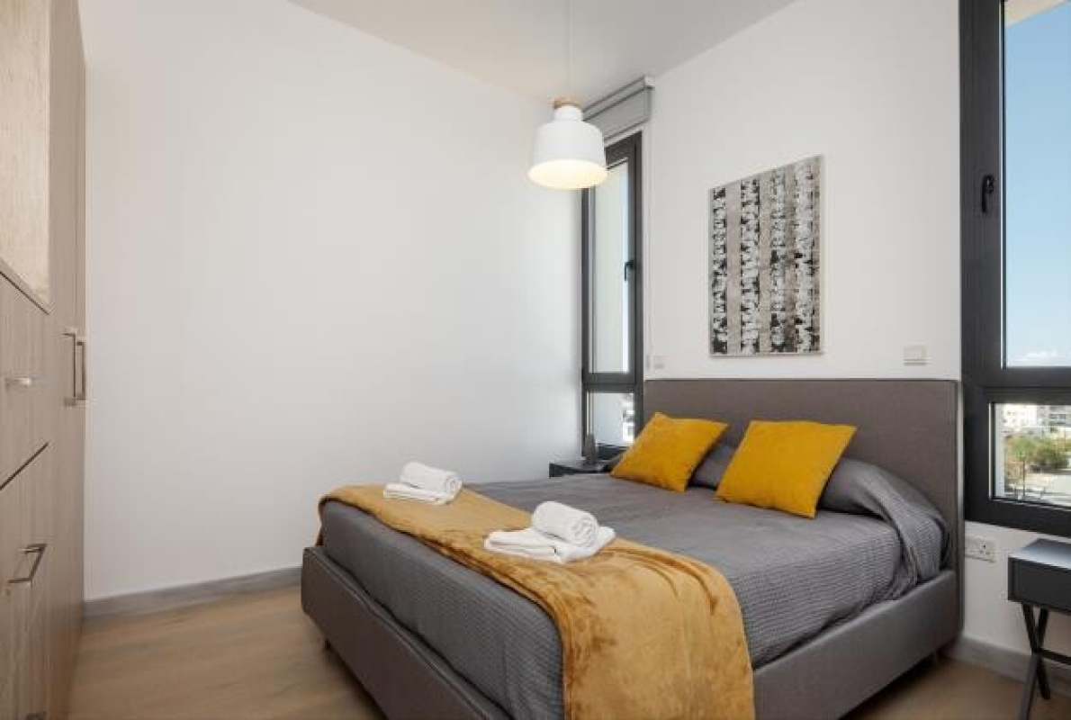 4 habitaciones Apartamento en Paphos, Chipre No. 39008