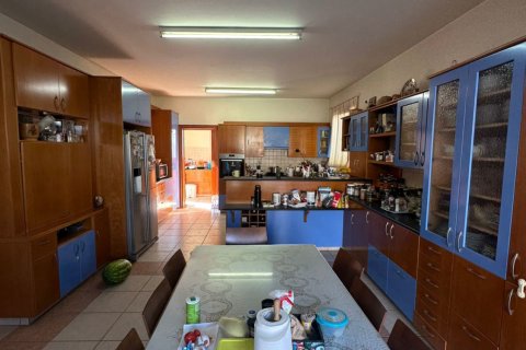 8 bedrooms Townhouse in Nicosia,  No. 39941 18