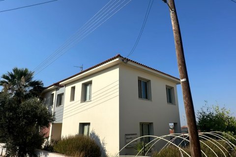 8 bedrooms Townhouse in Nicosia,  No. 39941 6