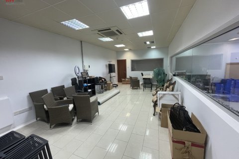 1200m2 Factory in Larnaka,  No. 39940