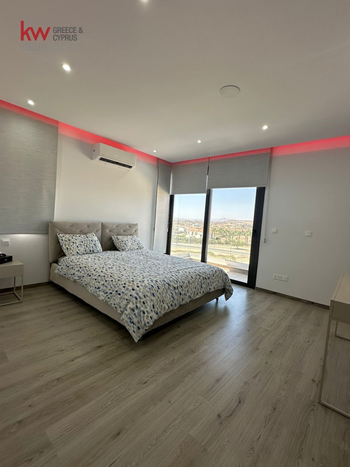 3 bedrooms Townhouse in Pyla, Larnaka, Cyprus No. 39936