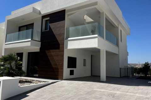 3 bedrooms Townhouse in Pyla, Larnaka, No. 39936 2