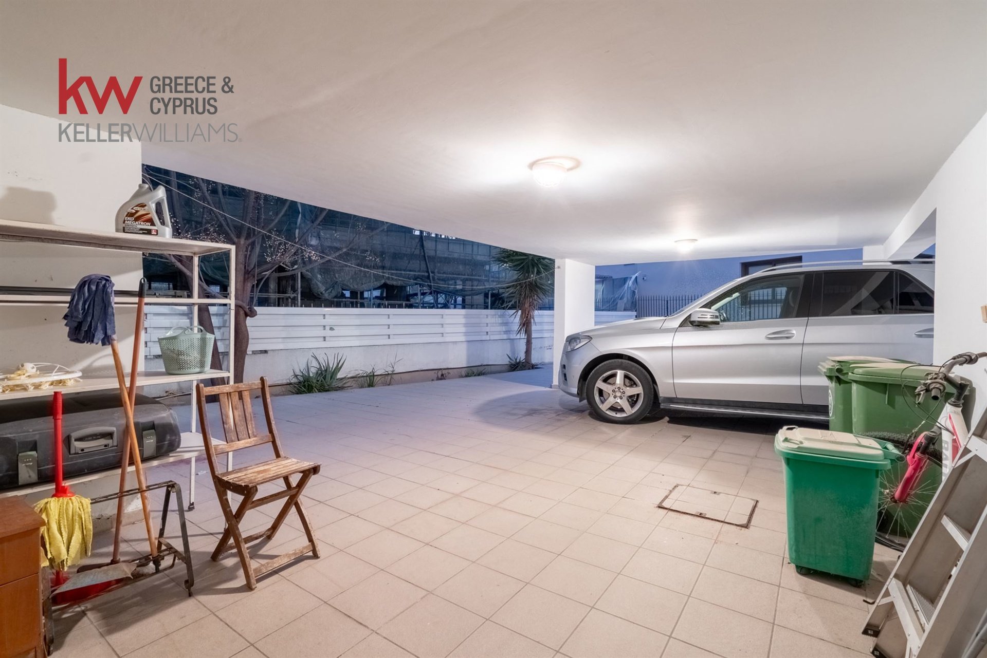 7 bedrooms Townhouse in Aglandjia, Nicosia, Cyprus No. 39939