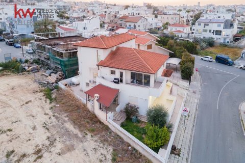 7 bedrooms Townhouse in Aglandjia, Nicosia,  No. 39939 4