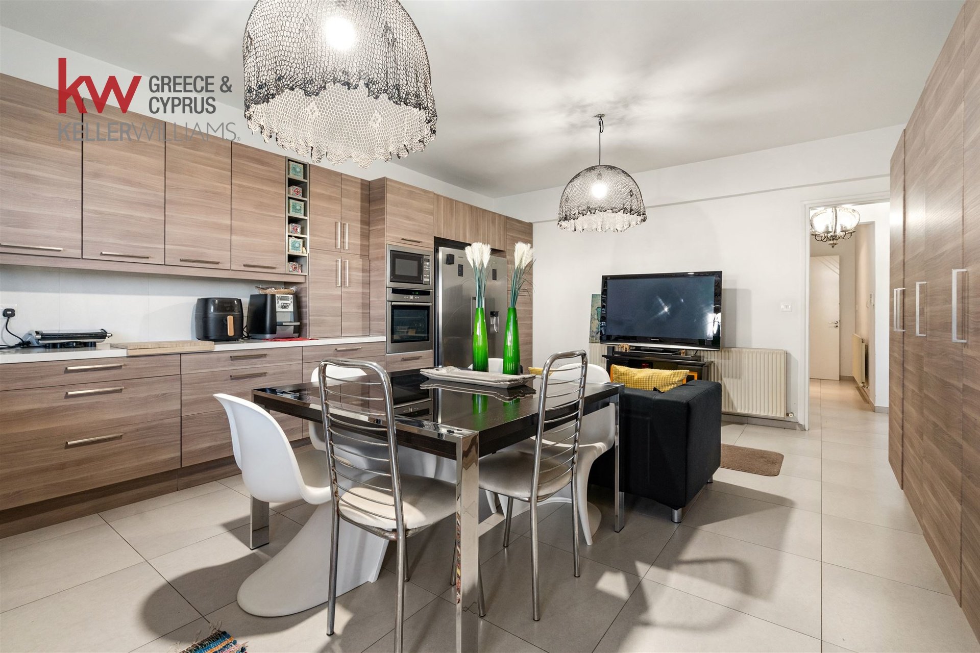 7 bedrooms Townhouse in Aglandjia, Nicosia, Cyprus No. 39939
