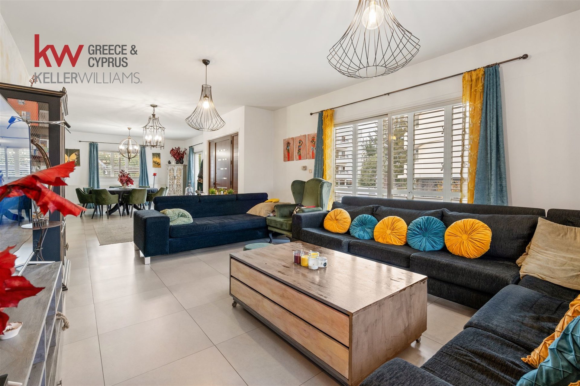 7 bedrooms Townhouse in Aglandjia, Nicosia, Cyprus No. 39939