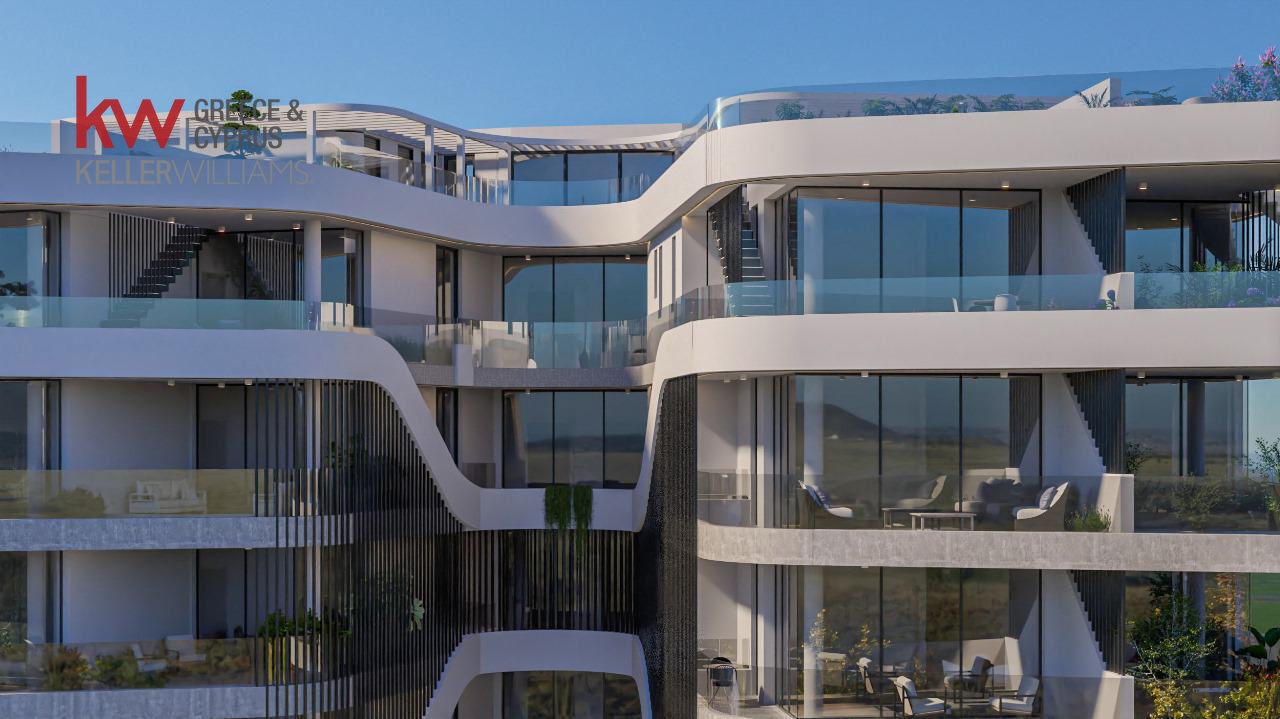 3 bedrooms Apartment in Larnaca, Larnaka, Cyprus No. 40555
