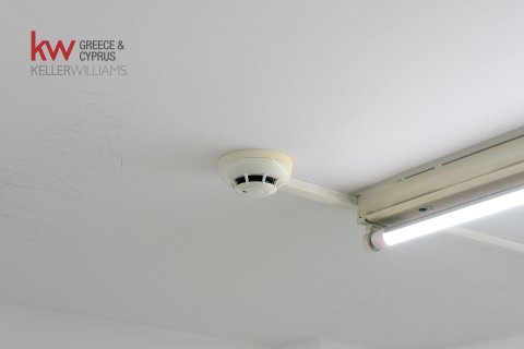 624m2 Office in Larnaca, Larnaka, No. 40550 16