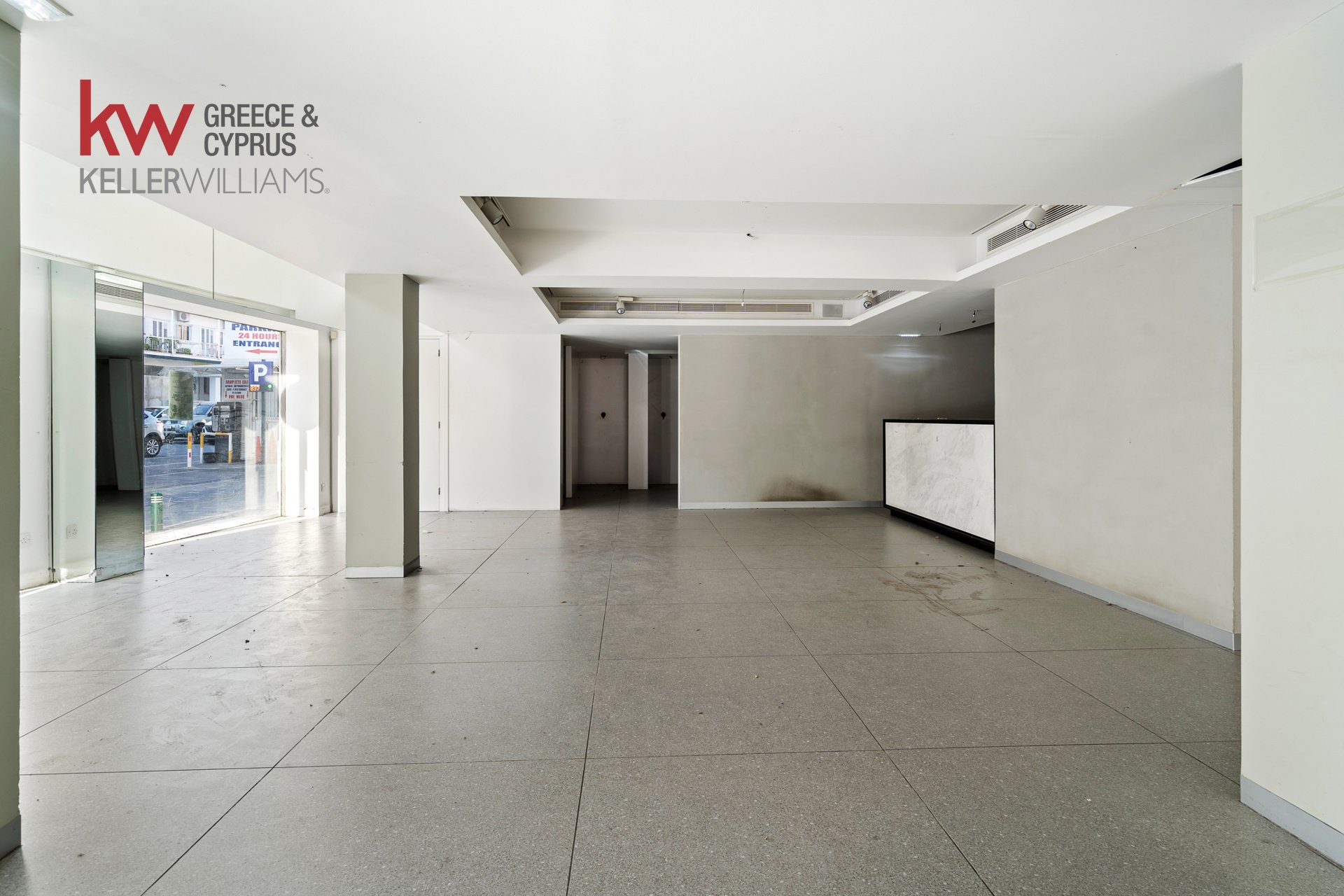 624m2 Office in Larnaca, Larnaka, Cyprus No. 40550