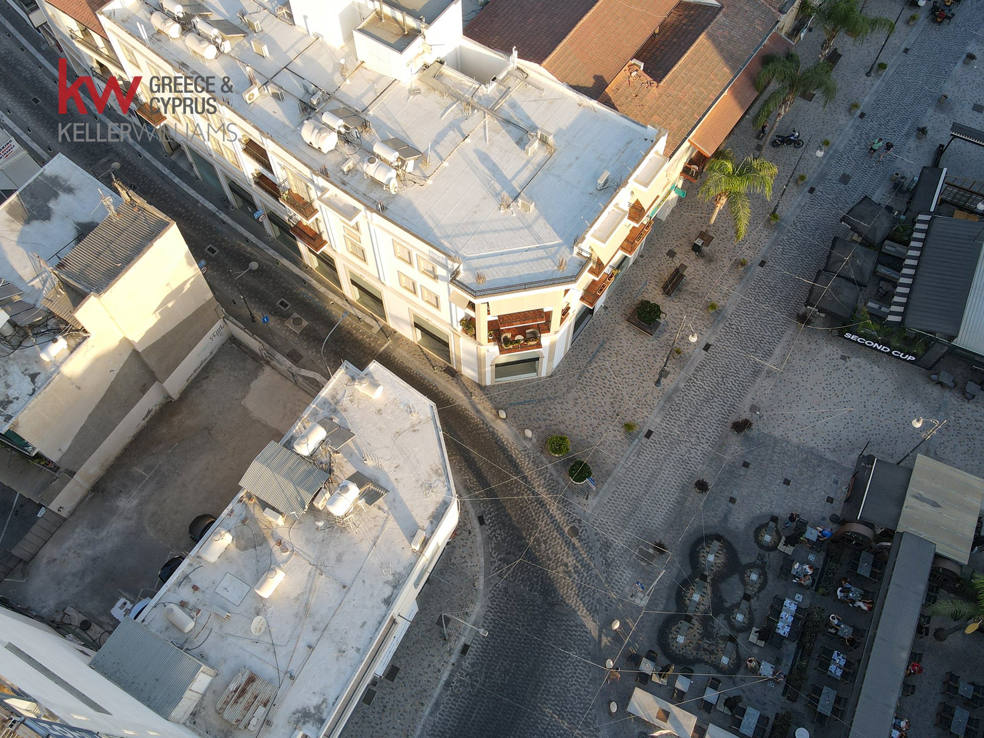 624m2 Office in Larnaca, Larnaka, Cyprus No. 40550