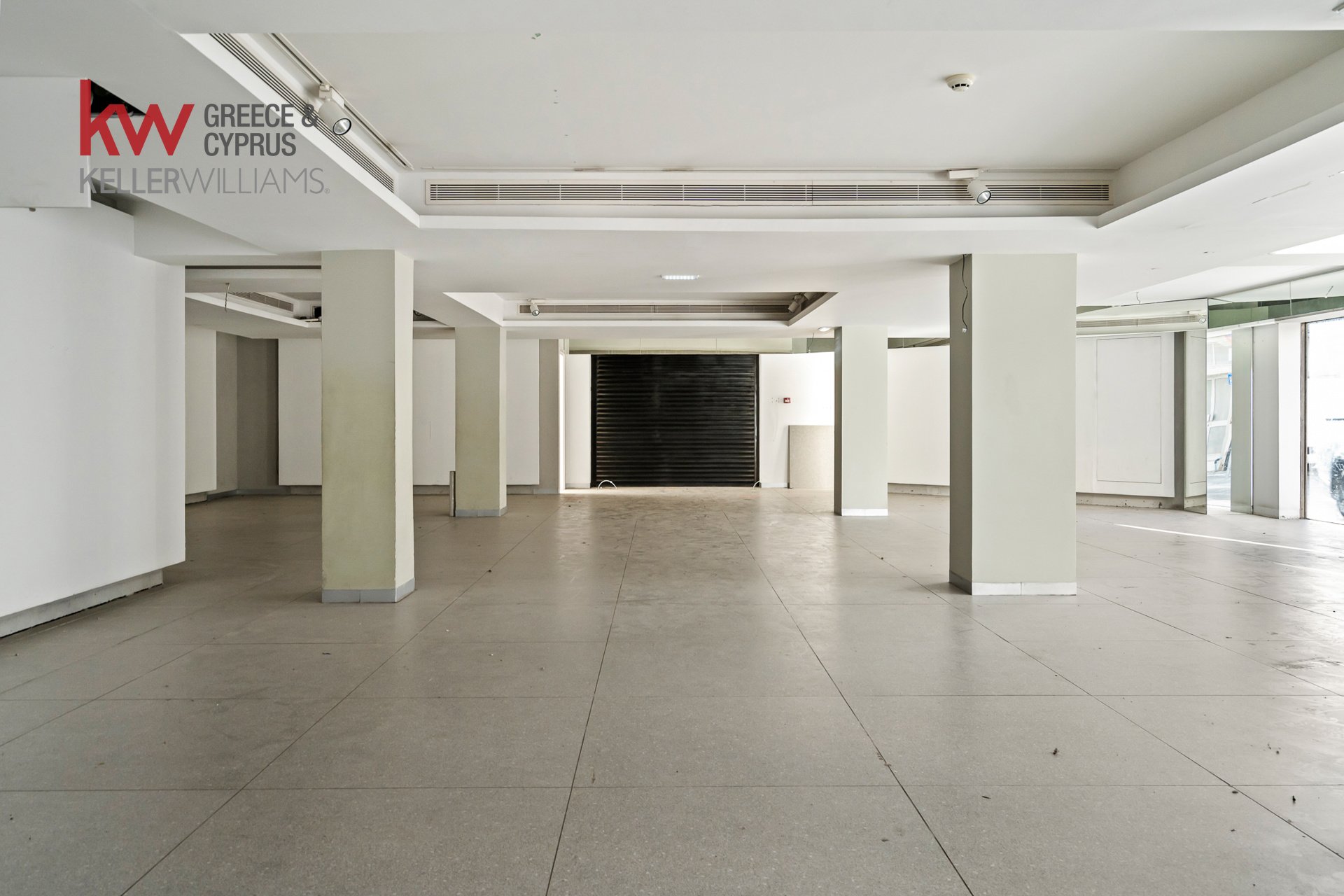 624m2 Office in Larnaca, Larnaka, Cyprus No. 40550