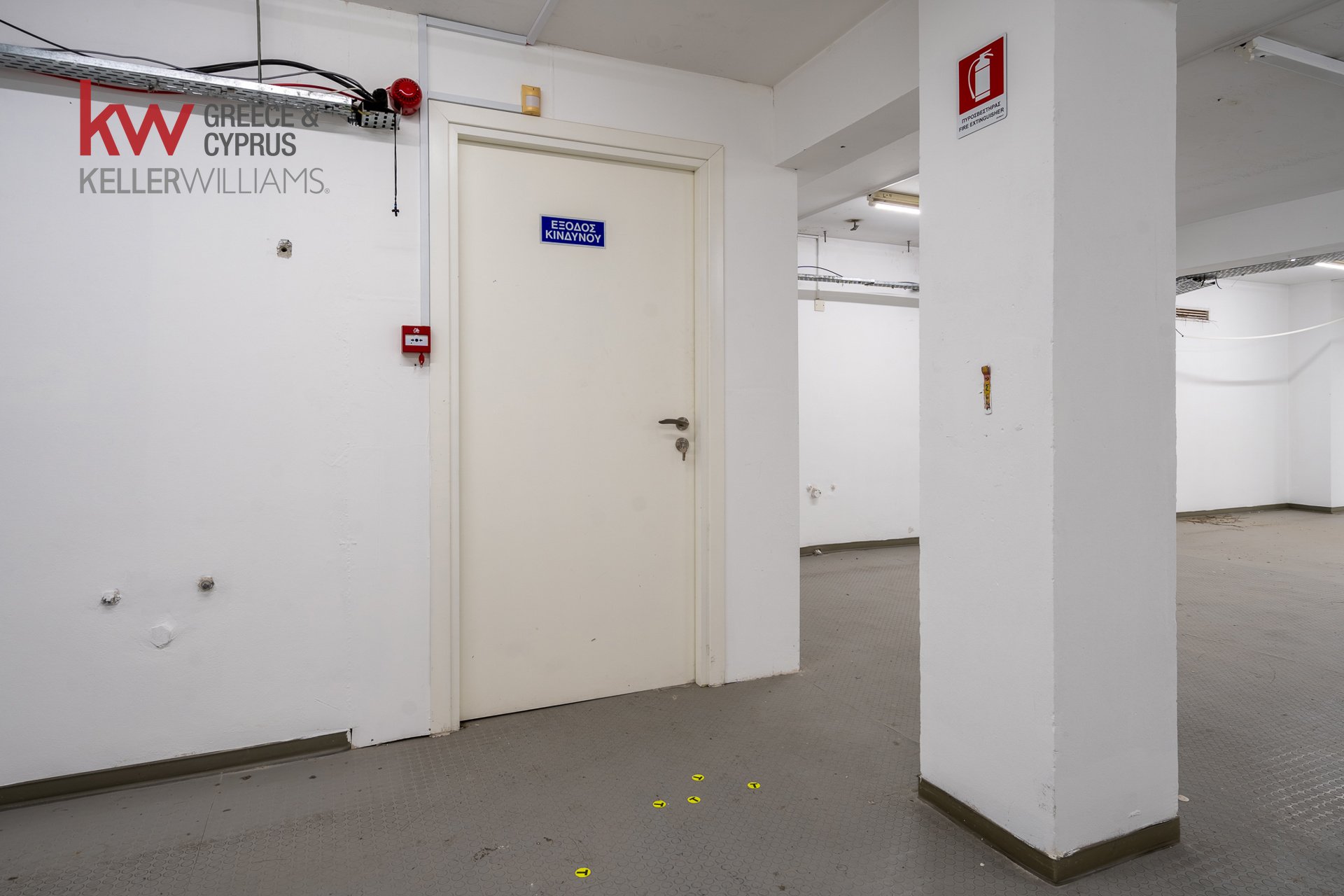 624m2 Office in Larnaca, Larnaka, Cyprus No. 40550