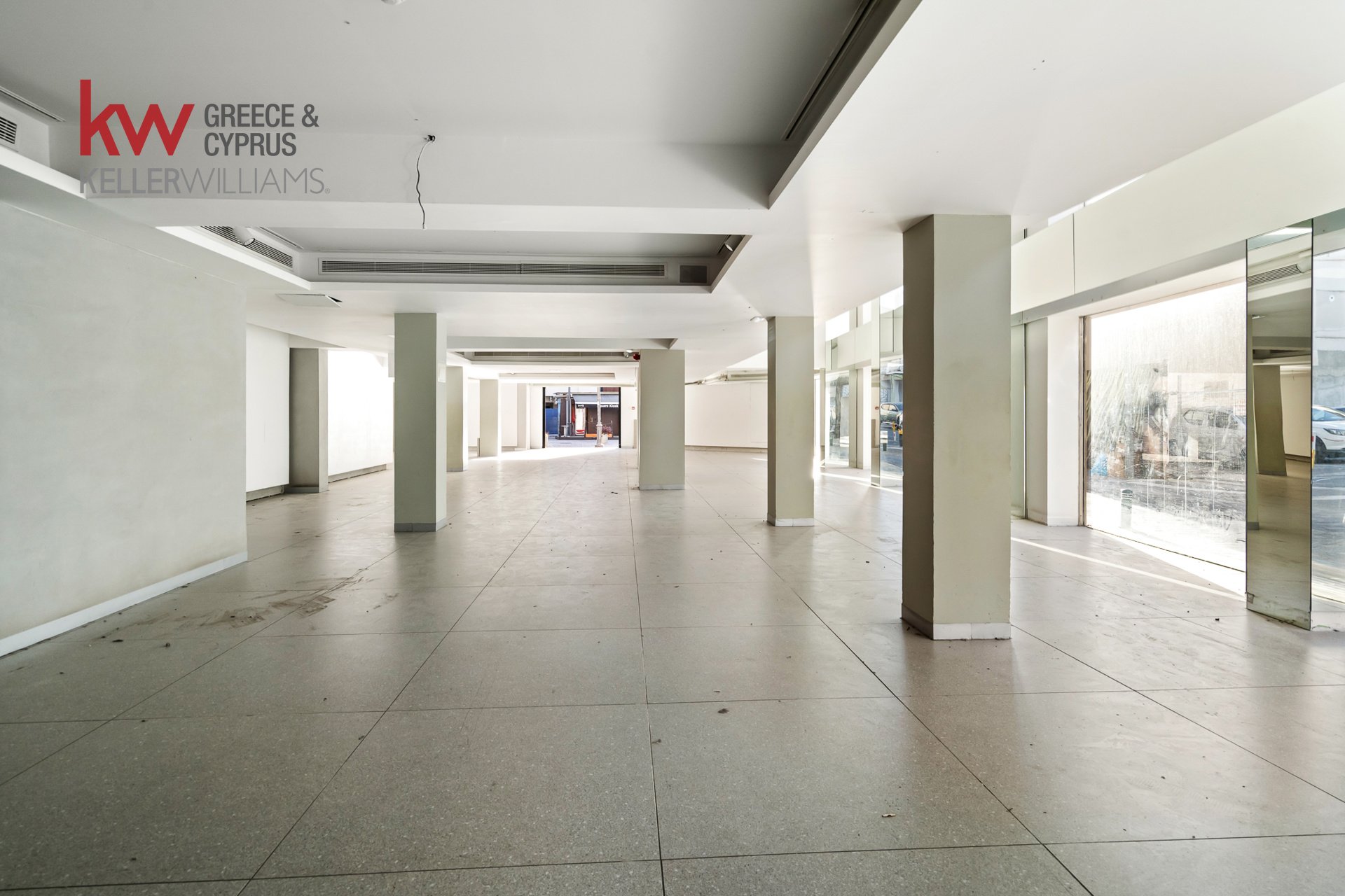 624m2 Office in Larnaca, Larnaka, Cyprus No. 40550