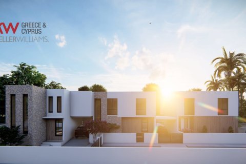 3 bedrooms Townhouse in Larnaka, No. 40556