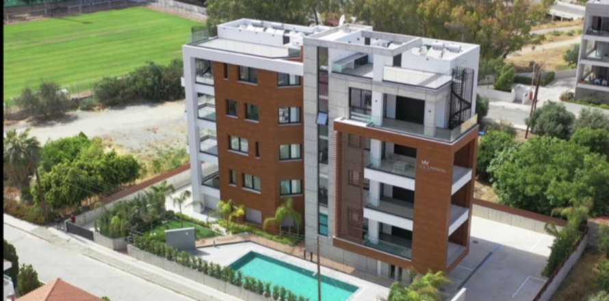 2 bedrooms Apartment in Limassol,  No. 38687