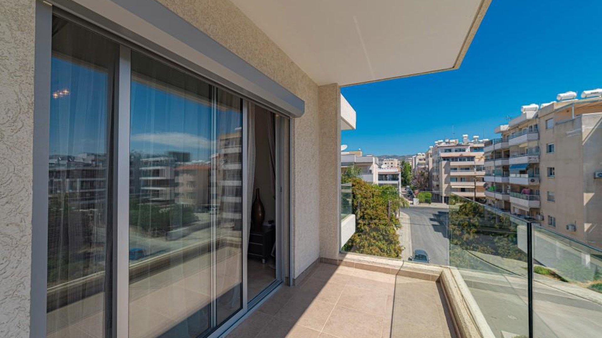 2 bedrooms Penthouse in Limassol, Cyprus No. 26223