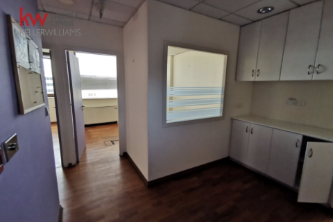 1580m2 Oficina en Strovolos, Nicosia,  No. 51454 8