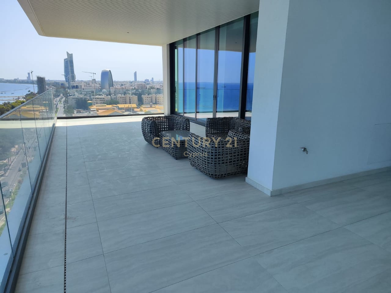 3 chambres Appartement à Germasogeia, Limassol, Chypre No. 58264
