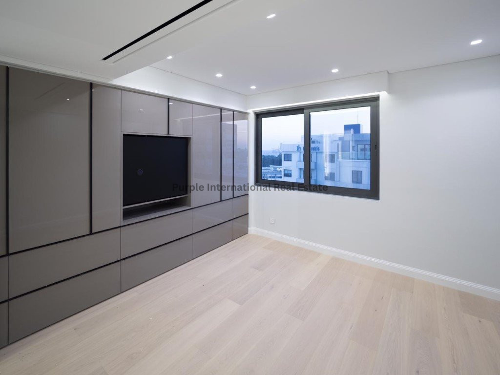 3 chambres Appartement à Neapolis, Limassol, Chypre No. 8064