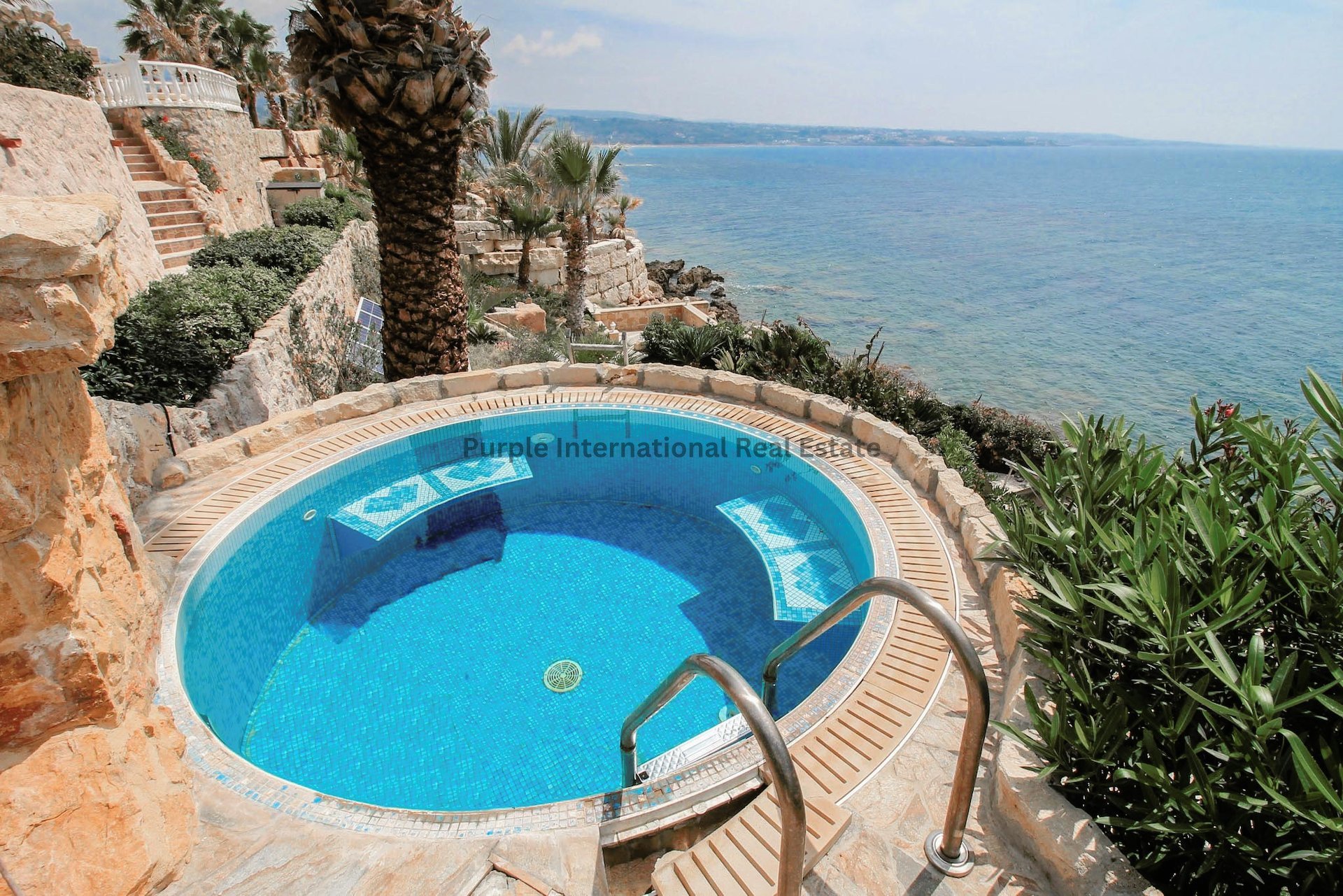 4 bedrooms Villa in Coral Bay, Pegeia, Paphos, Cyprus No. 8065