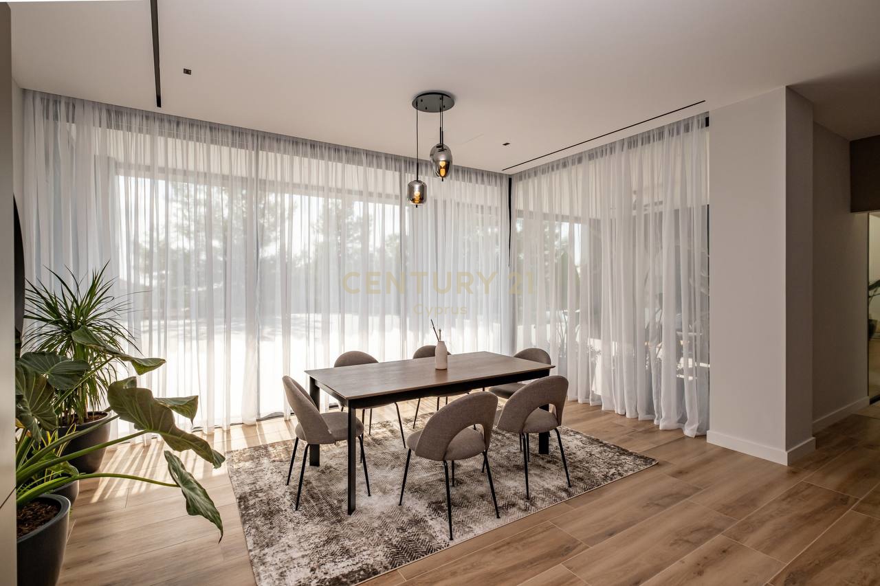 6 bedrooms Villa in Souni–Zanatzia, Limassol, Cyprus No. 56025