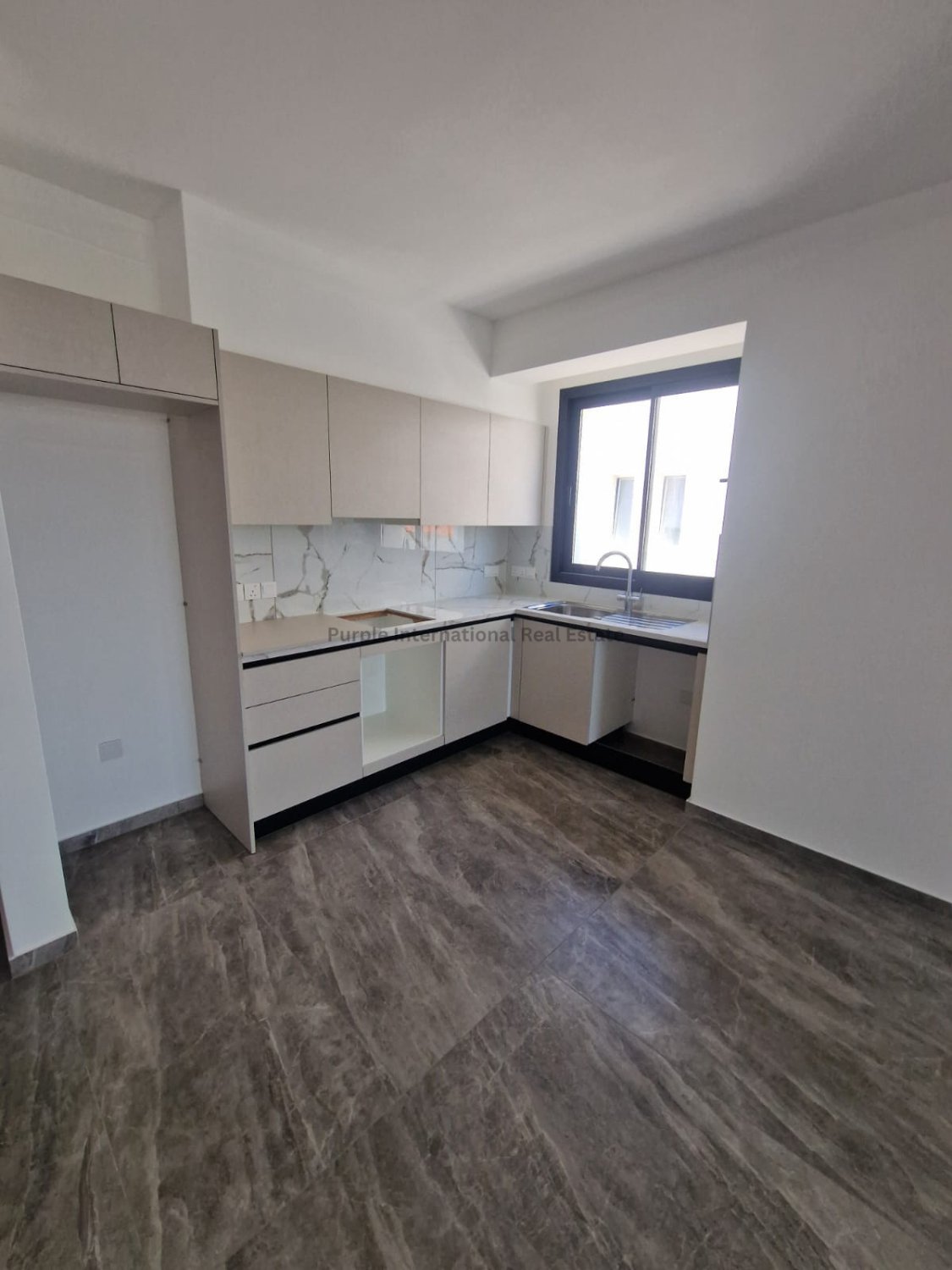 2 bedrooms Apartment in Larnaka, Cyprus No. 57245