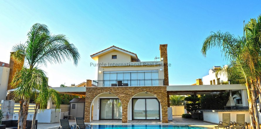 5 chambres Villa à Ayia Napa, Ammochostos,  No. 53020