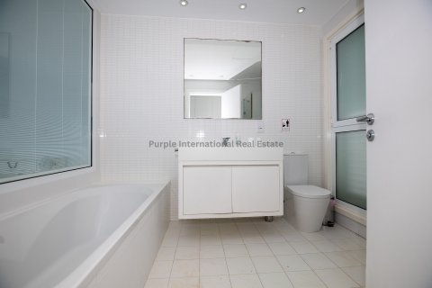 5 bedrooms Villa in Paralimni, Ammochostos,  No. 36073 22